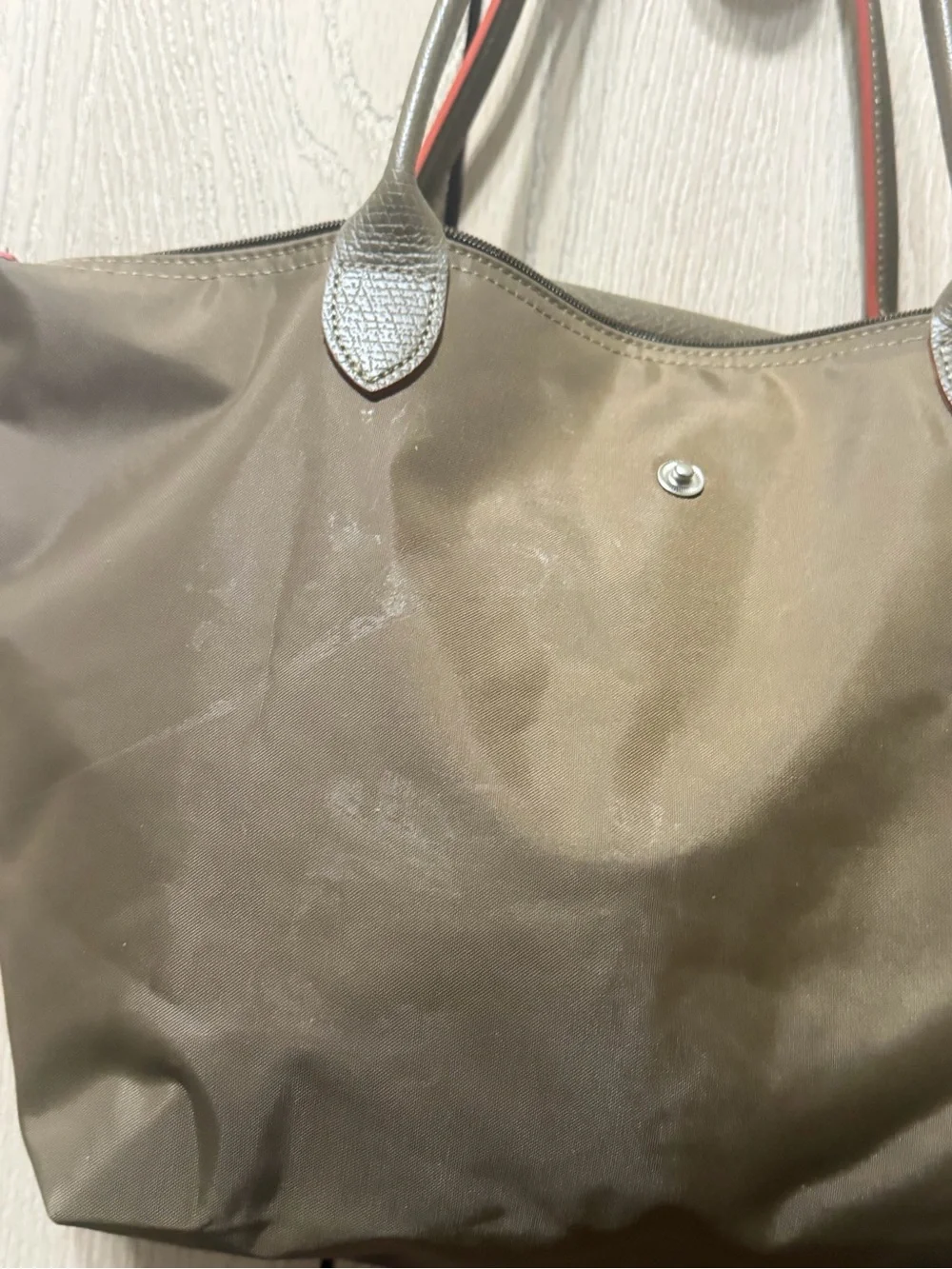Longchamp Olive Nylon Tote with Orange Trim - Picture 2 of 16